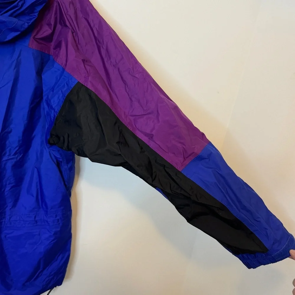 The North Face Vintage Gore Tex Jacket Men’s Size Medium Retro Ski Blue Purple